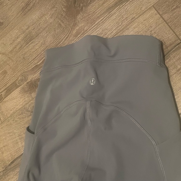 Lululemon Power Thru High-Rise Tight 25" (Rhino Grey) - Picture 5 of 6